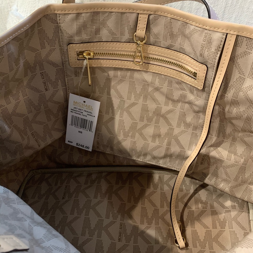 Michael Kors jet set travel tote